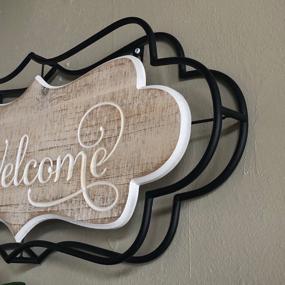 WELCOME Sign Wall Hanging Wood and Metal - Picture 4 of 7